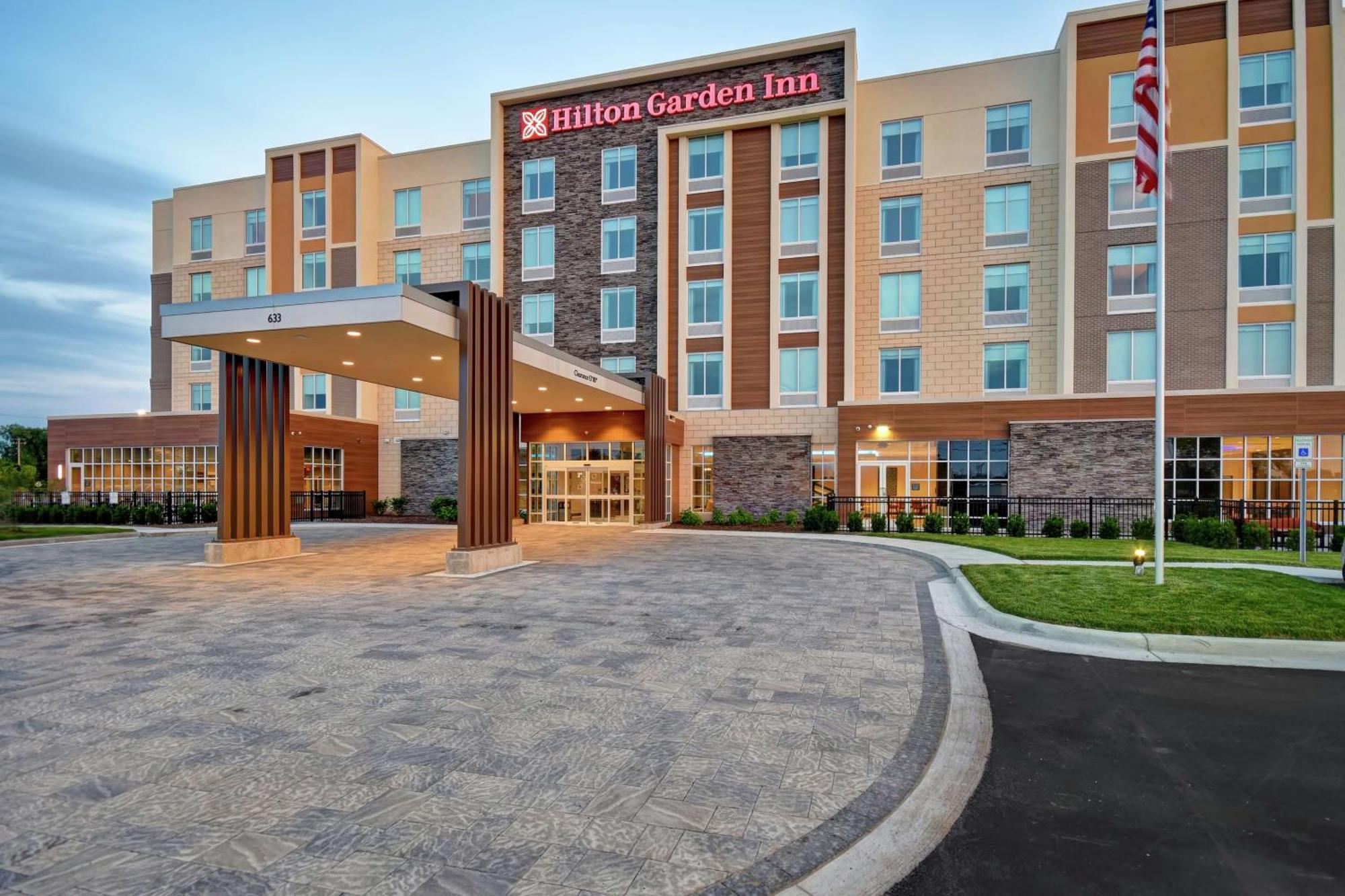 Hilton Garden Inn Lansing West, Mi Exterior foto